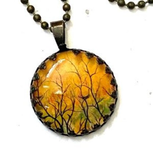 Vintage Jewelry - Vintage Nature Trees Bird Necklace